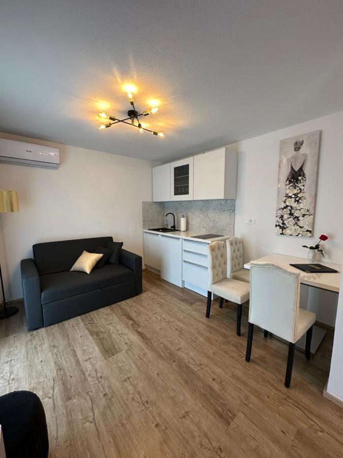 Apartmaji Melipu 1 Izola Extérieur photo